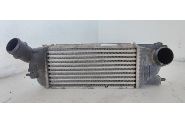 Recambio de intercooler para peugeot 407 2.0 16v hdi fap cat (rhr / dw10bted4) referencia OEM IAM 9645682880  