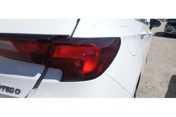 Recambio de piloto trasero derecho para opel astra k lim. 5türig dynamic referencia OEM IAM   