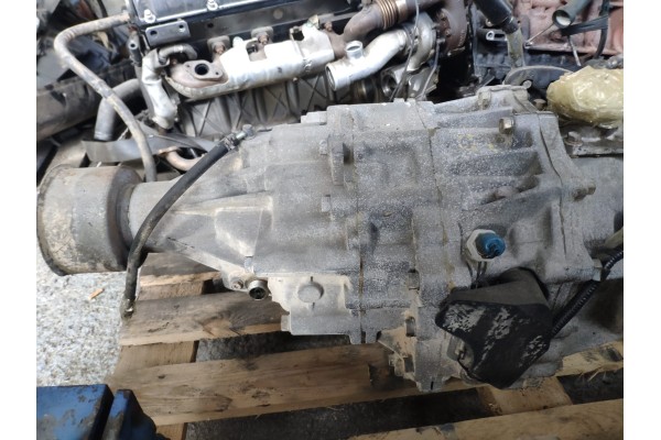 Recambio de caja transfer para nissan terrano/terrano.ii (r20) 2.4 cat referencia OEM IAM 3310333G43  