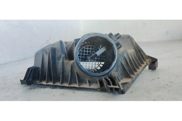 Recambio de filtro aire para toyota verso 1.6d4d 112 fap referencia OEM IAM 10543510  