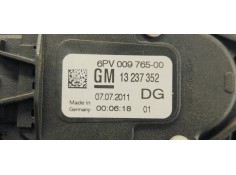 Recambio de pedal acelerador para opel insignia berlina 2.0cdti 130 fap referencia OEM IAM 13237352  