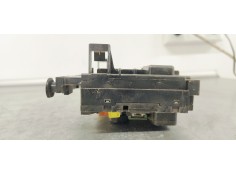 Recambio de caja reles / fusibles para citroen c4 picasso exclusive referencia OEM IAM 9661708080  