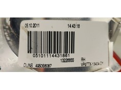 Recambio de piloto trasero derecho interior para opel insignia berlina 2.0cdti 130 fap referencia OEM IAM 13226855  