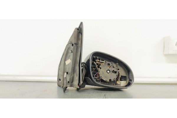Recambio de retrovisor derecho para volkswagen passat berlina (3c2) 2.0 tdi 110 fap referencia OEM IAM E13010880  