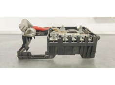 Recambio de caja reles / fusibles para opel insignia berlina 2.0cdti 130 fap referencia OEM IAM 20999170  