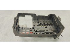 Recambio de caja reles / fusibles para opel insignia berlina 2.0cdti 130 fap referencia OEM IAM 20999170  