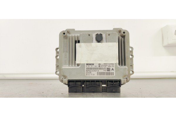 Recambio de centralita motor uce para citroen c4 berlina cool referencia OEM IAM 0281011863  