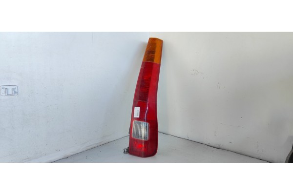 Recambio de piloto trasero derecho para honda cr-v (rd8) ex referencia OEM IAM 2VP23801404  