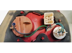 Recambio de piloto trasero derecho interior para kia carens ( ) 1.7crdi 116 fap referencia OEM IAM 92404A4  