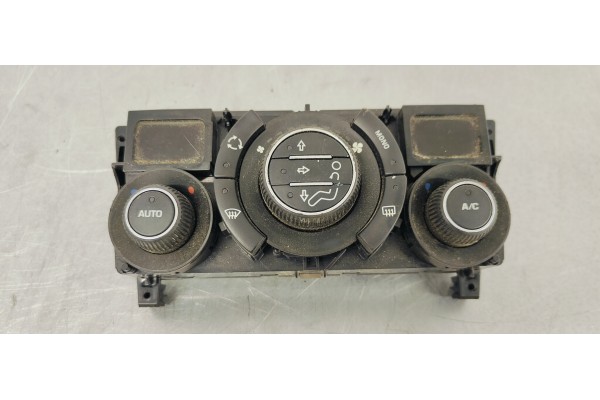 Recambio de mando climatizador para peugeot 308 cc (2009) 1.6 i 120 referencia OEM IAM 96718462XT  
