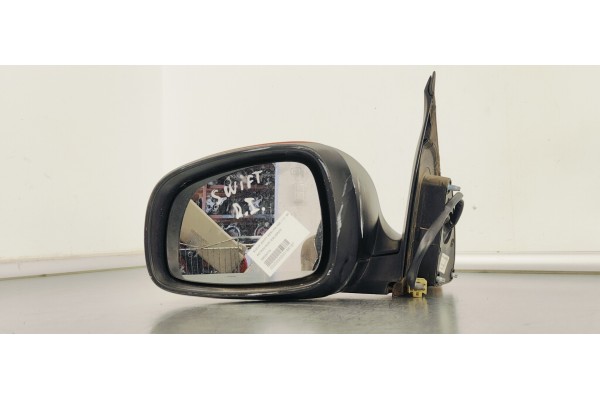 Recambio de retrovisor izquierdo para suzuki swift berlina (mz) 1.3 i 90 referencia OEM IAM E8024174  