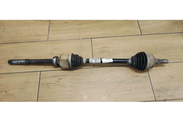 Recambio de transmision delantera derecha para peugeot 208 (p2) 1.2i turbo 100 fap referencia OEM IAM 9825390980  