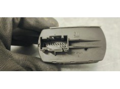 Recambio de mando elevalunas delantero izquierdo para opel corsa d cosmo referencia OEM IAM 13258521AA  