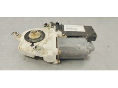 Recambio de motor elevalunas delantero derecho para volkswagen golf iv berlina (1j1) conceptline referencia OEM IAM 977610541530