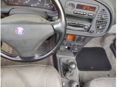 saab 900 cabrio del año 1996