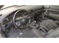 skoda superb (3u4) del año 2004