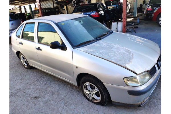 seat cordoba berlina (6k2) del año 2000