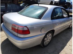 opel omega b del año 2001