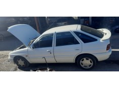 ford escort berlina/turnier del año 1990