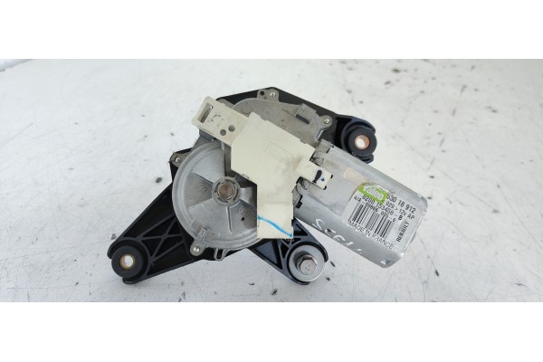 Recambio de motor limpia trasero para renault scenic ii 1.9 dci diesel referencia OEM IAM 8200153458B  