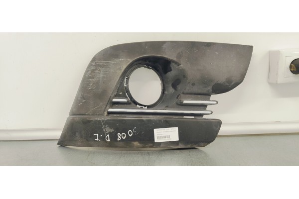 Recambio de moldura antiniebla izquierda para peugeot 3008 1.6 hdi 112 fap referencia OEM IAM 9684350277  