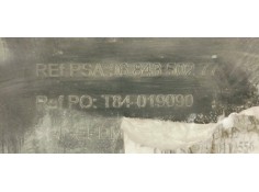 Recambio de moldura antiniebla izquierda para peugeot 3008 1.6 hdi 112 fap referencia OEM IAM 9684350277  