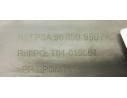 Recambio de moldura antiniebla derecha para peugeot 3008 1.6 hdi 112 fap referencia OEM IAM 9685098077  