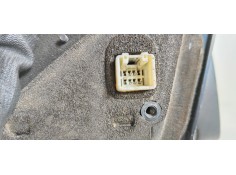 Recambio de retrovisor derecho para mazda 3 berlina (bk) 1.6 cd diesel cat referencia OEM IAM   