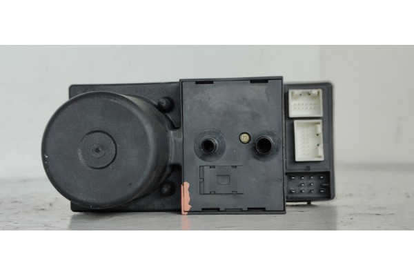 Recambio de centralita cierre para audi a3 (8l) 1.9 tdi referencia OEM IAM 8L0862257K  