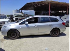 opel astra j lim. del año 2012