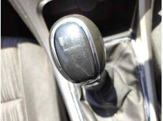 opel astra j lim. del año 2012