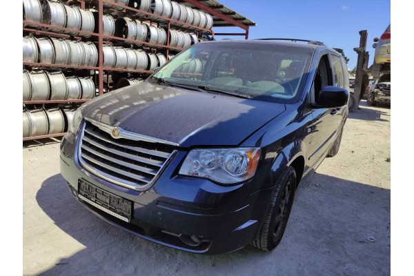chrysler grand voyager del año 2010