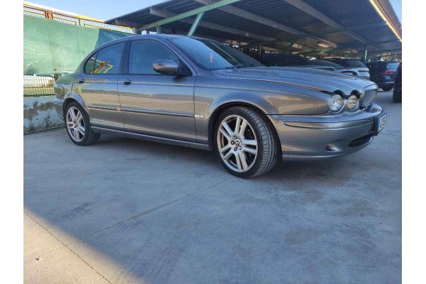jaguar x-type del año 2006