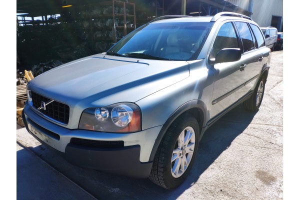 volvo xc90 del año 2003