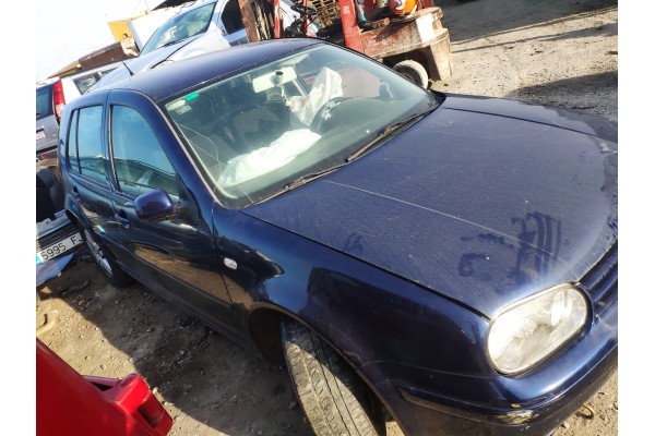 volkswagen golf iv berlina (1j1) del año 2001