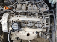 volkswagen golf v berlina (1k1) del año 2008