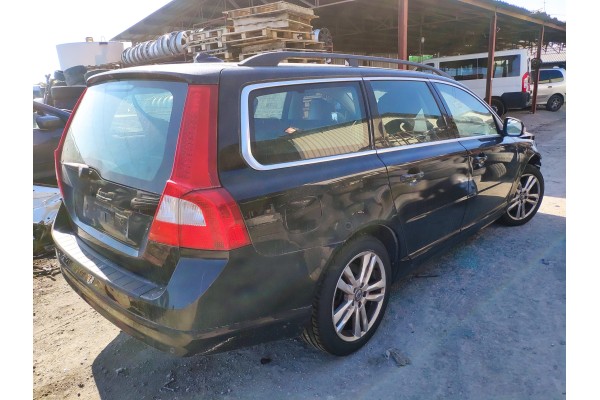 volvo v70 familiar del año 2011