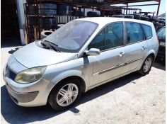 renault scenic ii del año 2004