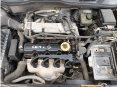 opel astra g berlina del año 2002