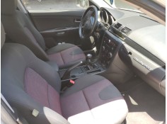 mazda mx-3 (ec) del año 2004