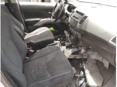 mitsubishi outlander (cw0) del año 2007