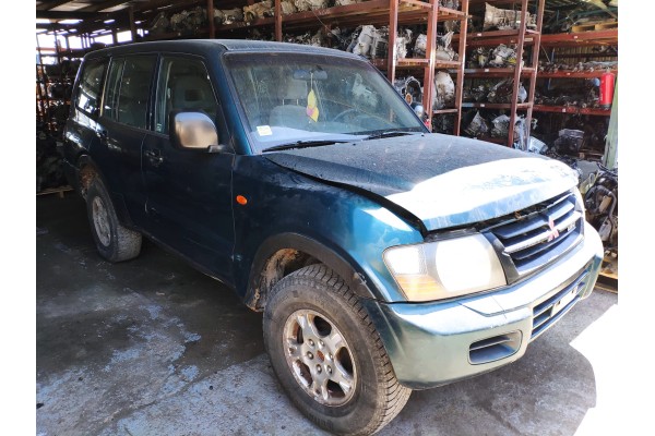 mitsubishi montero (v60/v70) del año 2000