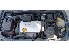 opel astra g berlina del año 2000