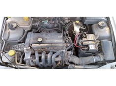 ford fiesta berlina del año 1995