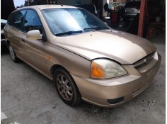 kia rio del año 2002