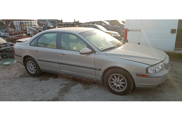 volvo s80 berlina del año 1998