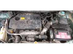 nissan almera tino (v10m) del año 2000