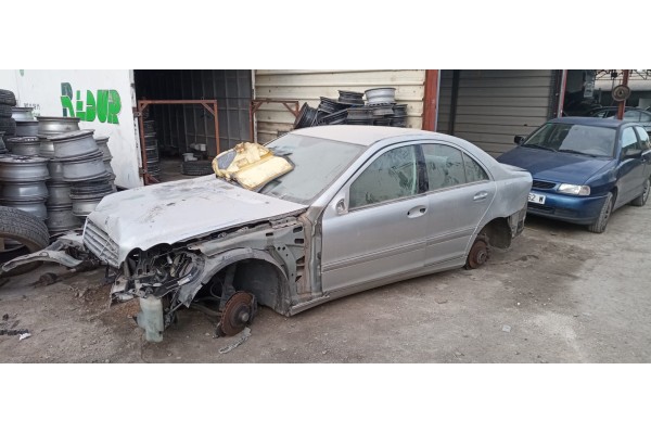 mercedes-benz clase c (w203) berlina del año 1950