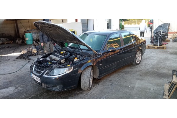 saab 9-5 berlina del año 2005