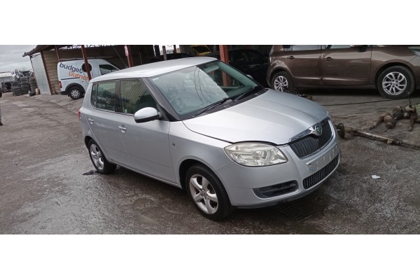 skoda fabia (5j2 ) del año 2009